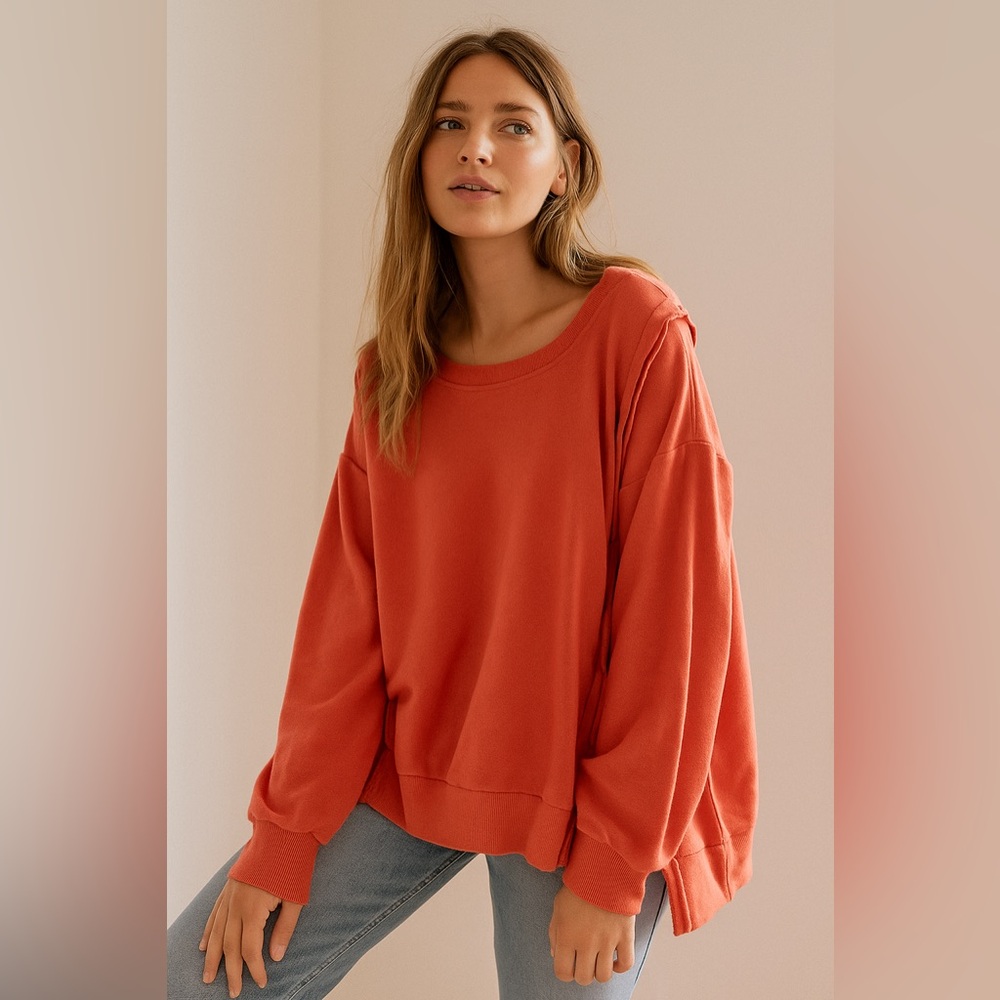 Caposhie iTALiCiSe Sweatshirt with Statement Sleeves and Raw Hem Boho - Picture 11 of 11